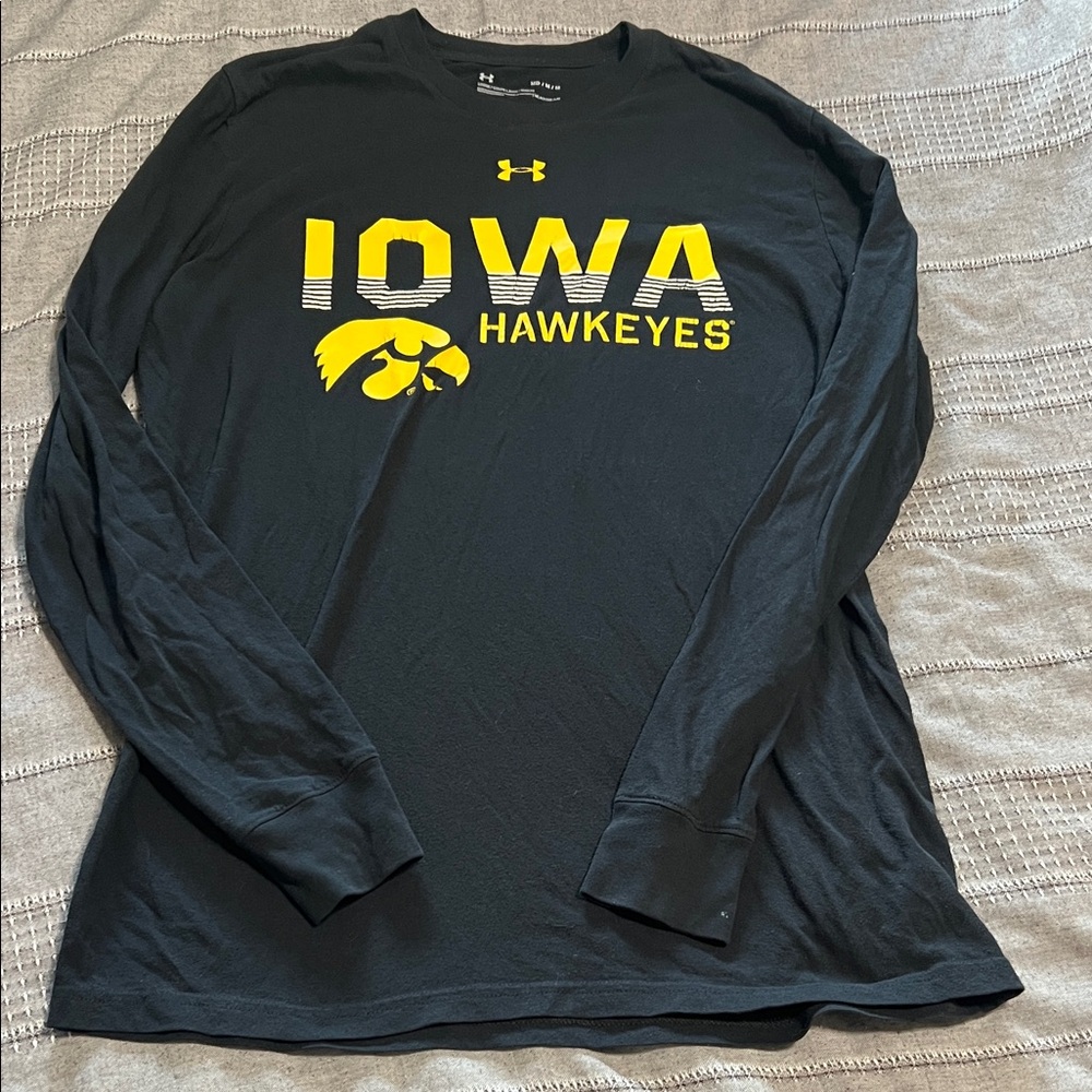 Under Armour Black and Yellow Iowa Hawkeyes Long Sleeve Tee